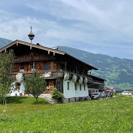 Blick Zum Mayrhofen Ramsau im Zillertal Exterior foto